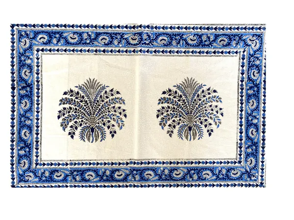 Hand_Blockprinted_Cotton_Double_Bedsheet_With_Pillow_Covers