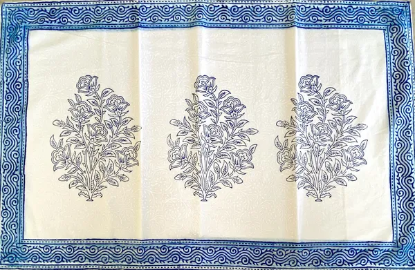 Hand_Blockprinted_Cotton_Double_Bedsheet_With_Pillow_Covers
