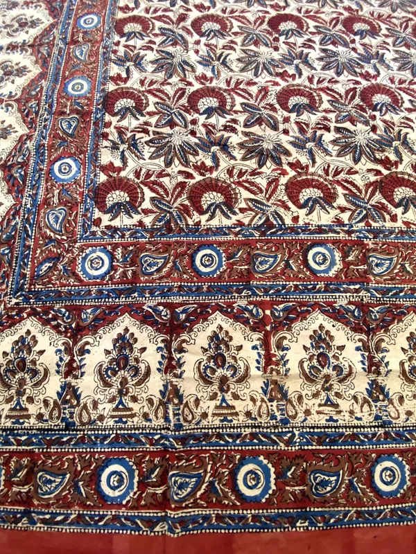 Hand_Blockprinted_Kalamkari_Cotton_Double_Bedsheet_With_Pillow_Covers