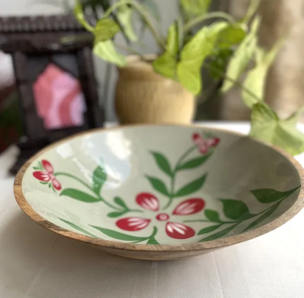 Handpainted_Mango_Wood_Salad_Bowl