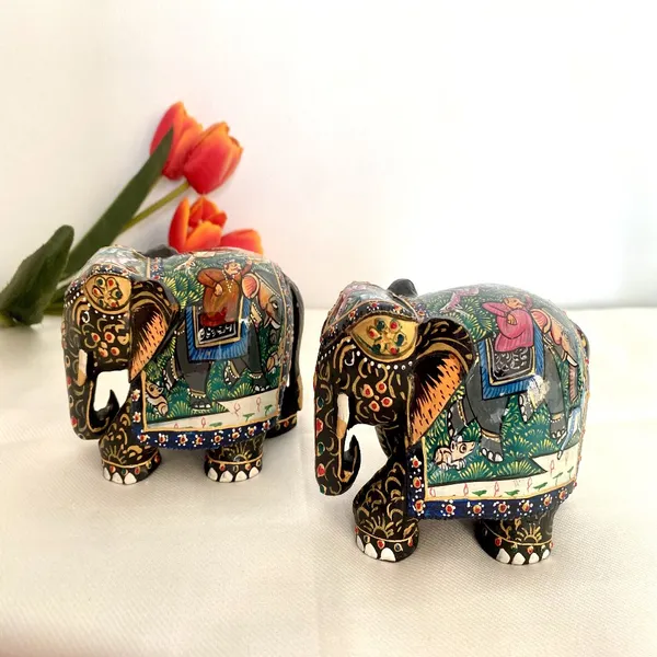 Handpainted_Wooden_Elephants_Set_Of_2