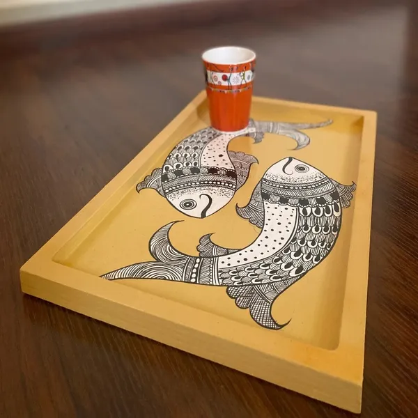 Handpainted_Wooden_Wall_Plate_Tray_Madhubani_Fish_Pair