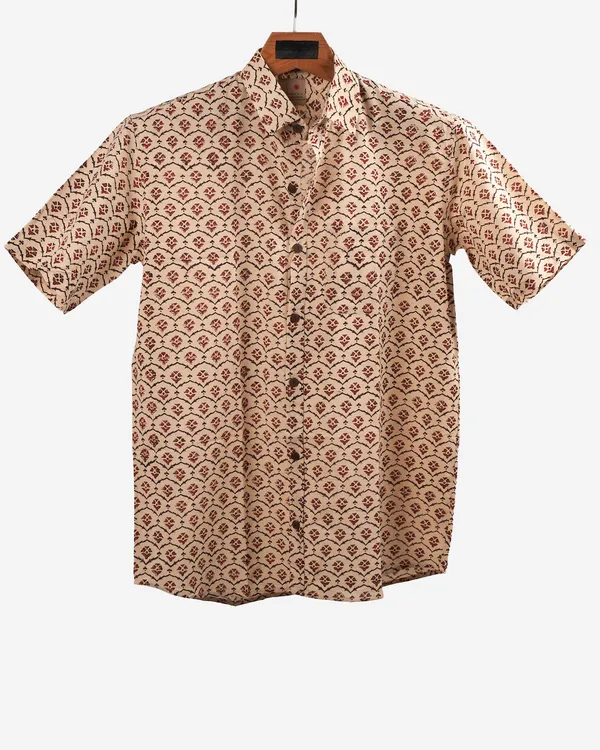 Hand_Block_Printed_Cotton_Half_Sleeve_Shirt_For_Men_Regular_Fit_Beige