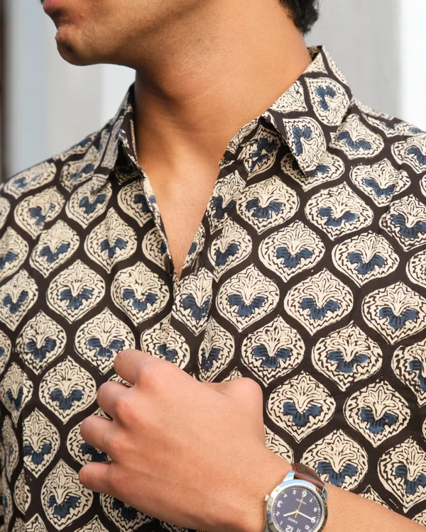 Hand_Blockprinted_Cotton_Half_Sleeve_Shirt_For_Men_Regular_Fit_Black