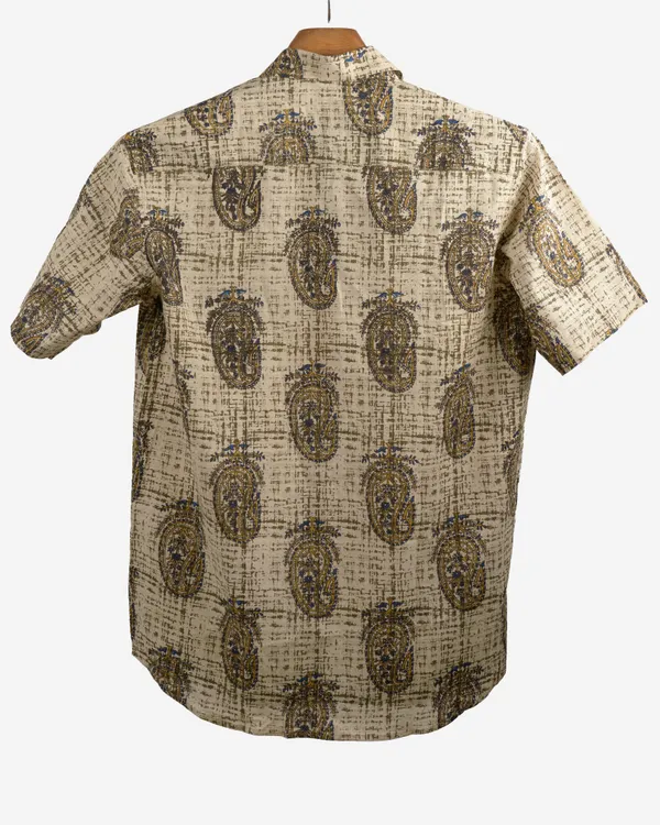 Hand_Blockprinted_Cotton_Half_Sleeve_Shirt_For_Men_Regular_Fit_Beige_Black_Paisley_Design