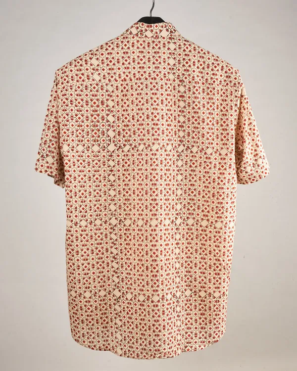 Hand_Blockprinted_Cotton_Half_Sleeve_Shirt_For_Men_Regular_Fit_Beige_Geometric_Pattern