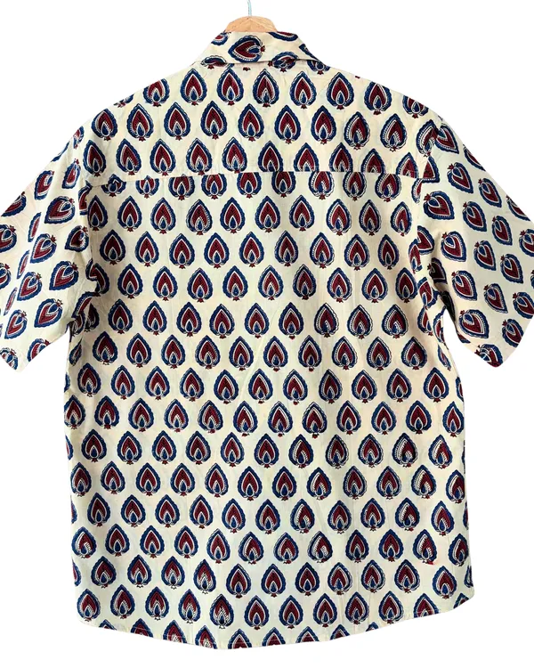 Hand_Blockprinted_Cotton_Half_Sleeve_Shirt_For_Men_Regular_Fit_Beige_Red_Blue_Motifs