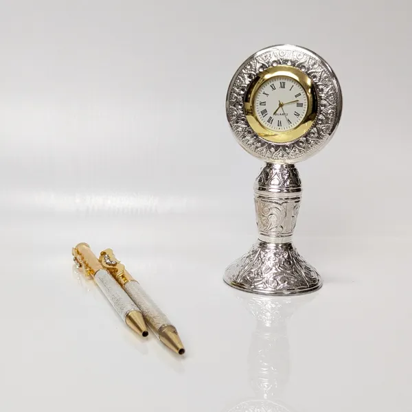 Heritage_Handcrafted_Silver_Table_Clock