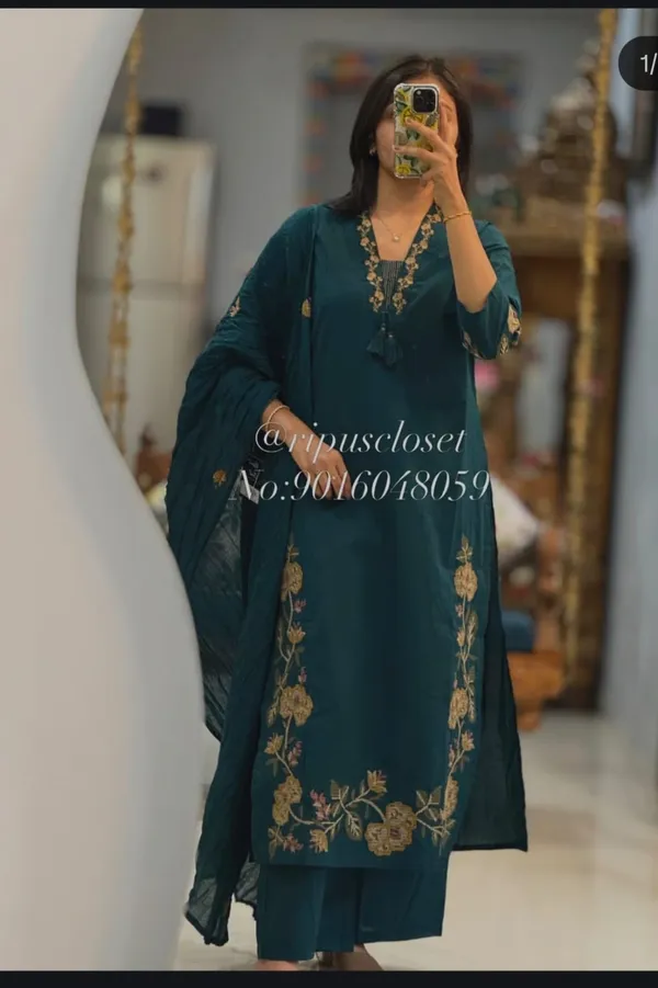 Navy_blue_embroidery_kurti_with_pant_and_dupatta_sat_
