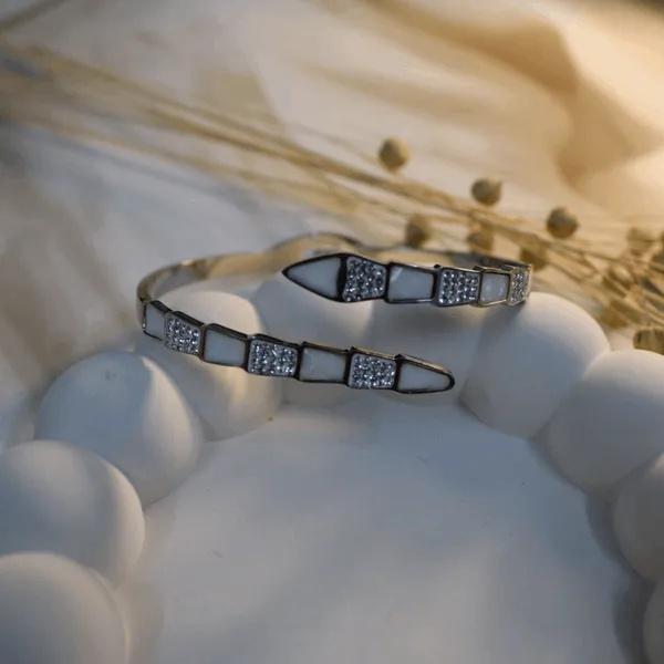 Sovereign_Serpent_Cuff_Default_Title