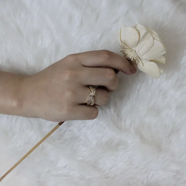 Interlocked_Knot_Ring_Default_Title