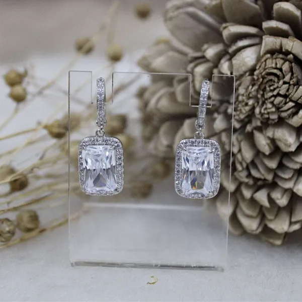 Empire_Drop_Earrings_Default_Title