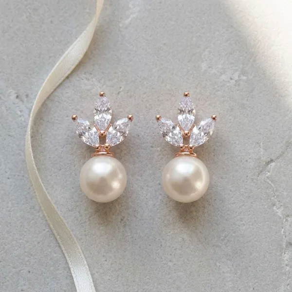 Florence_Earrings_Ros_Silver