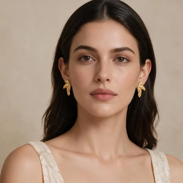 Gold_Alloy_Earrings_For_Women