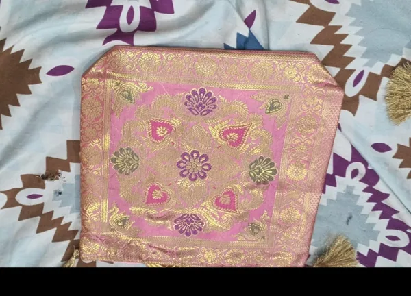 Pink_Brocade_Potli_Handbag_for_Women