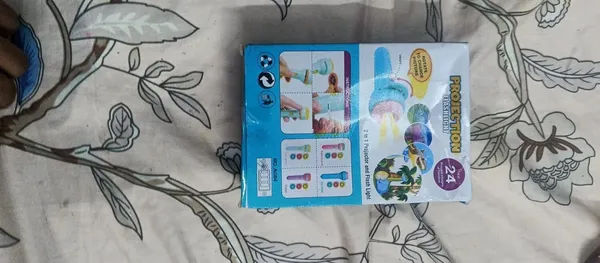 Anjal_artist_Projection_Drawing_Educational_Toy_Set_for_Kid_Learning_Projector_Toy_(Multicolor)
