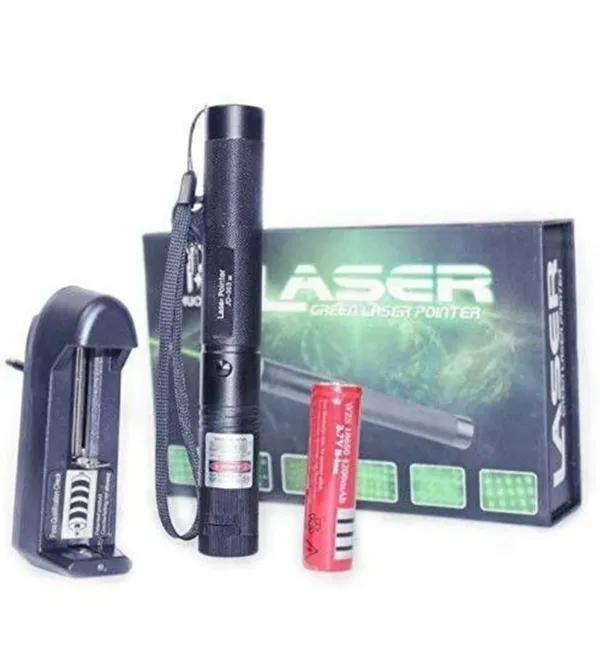 Black_Green_Laser_Pointer_With_Rechargeable_Battery_Kit
