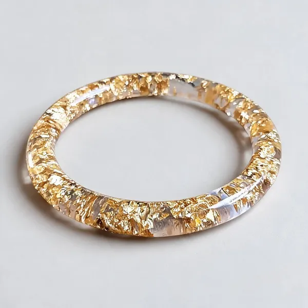 Gold_Resin_Textured_Bangle_For_Women