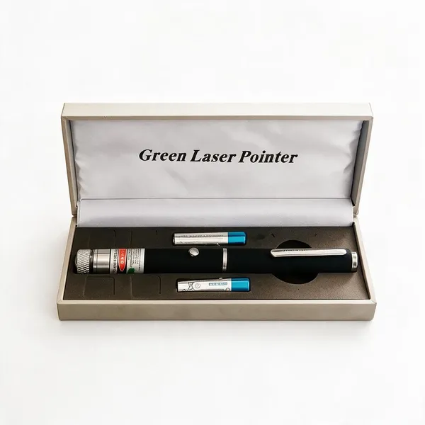 Black_Metal_Laser_Pointer_With_Presentation_Box