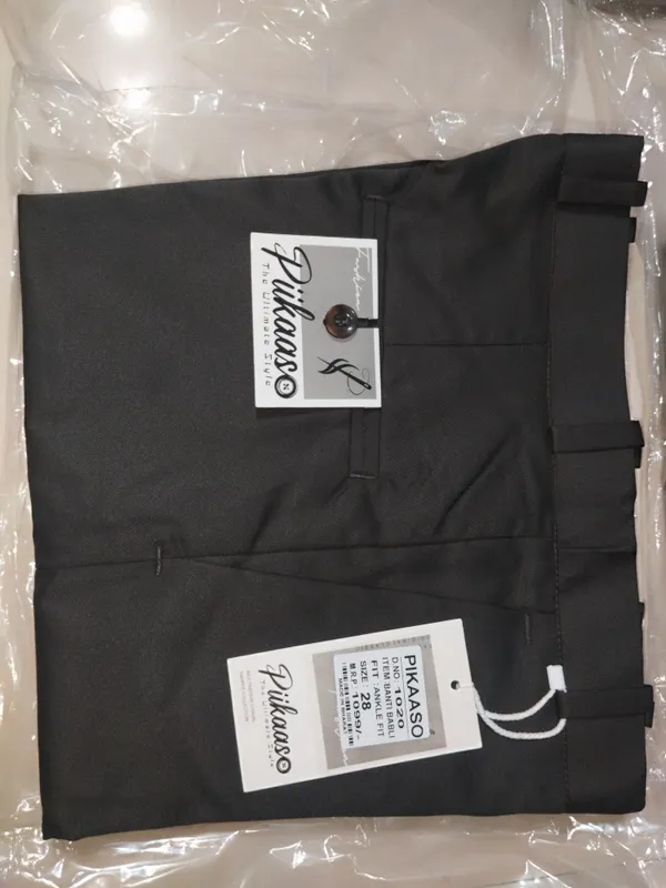 Black_Formal_Fit_Trousers_for_Men