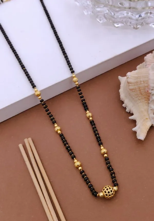 Black_Beaded_Gold_Tone_Mangalsutra_Necklace_for_Women