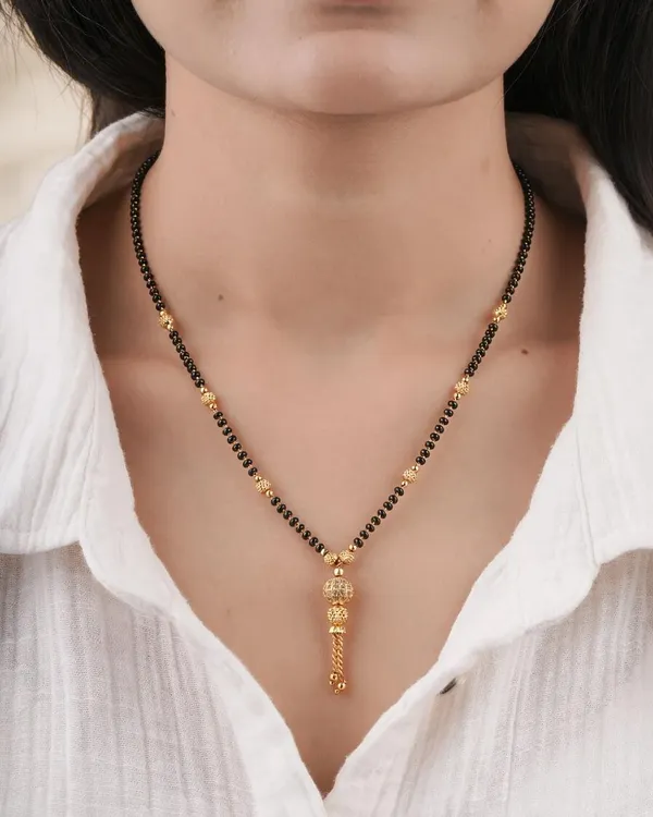 Gold_Tone_Black_Bead_Mangalsutra_Necklace_For_Women