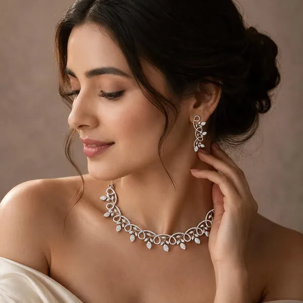 Silver_Tone_Floral_Necklace_Set_for_Women