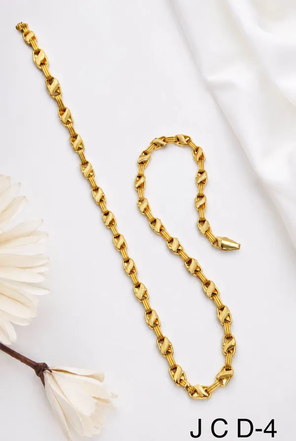 Gold_Tone_Textured_Link_Chain_Necklace_for_Men