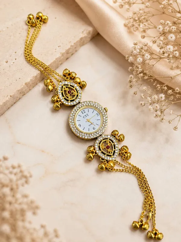 Gold_Tone_Chain_Bracelet_Watch_for_Women