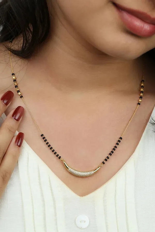 Gold_Tone_Beaded_Mangalsutra_Necklace_for_Women
