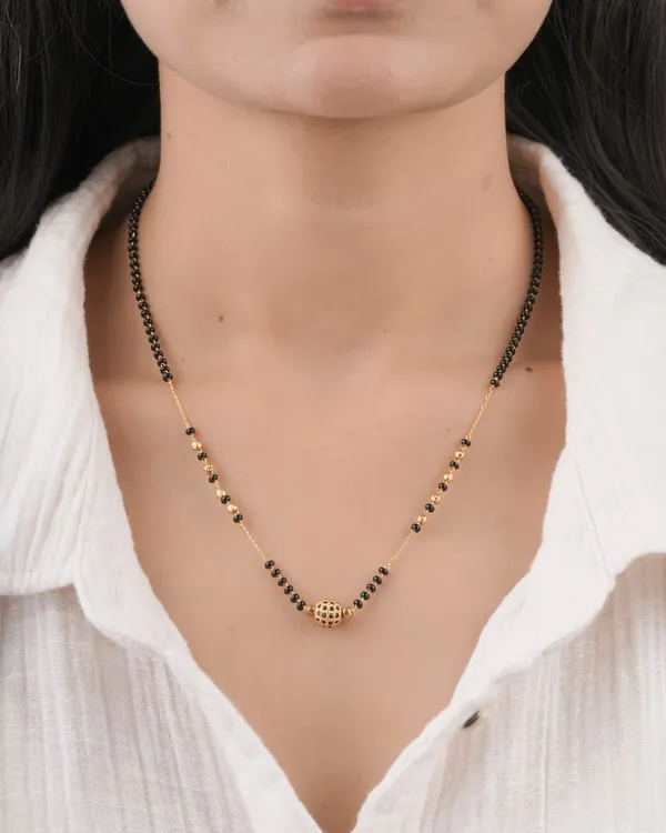 Black_Beaded_Mangalsutra_Necklace_for_Women