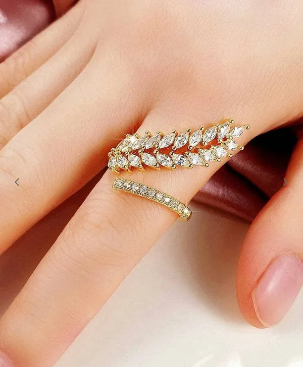 Gold_Tone_Leaf_Design_Adjustable_Ring_for_Women