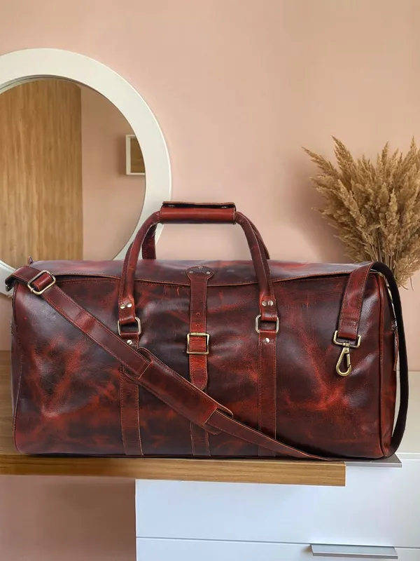Brown_Leather_Travel_Duffel_Bag_for_Men