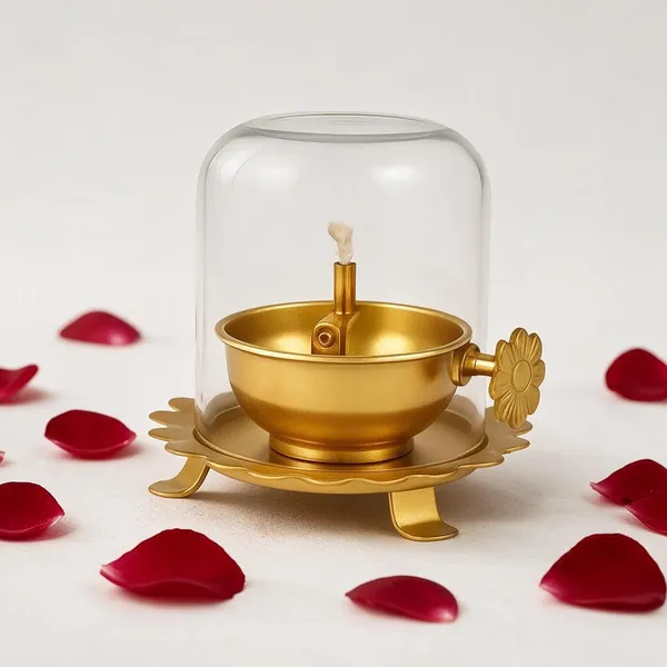 Gold_Metal_with_Glass_Candle_Holder_For_Home_Decor
