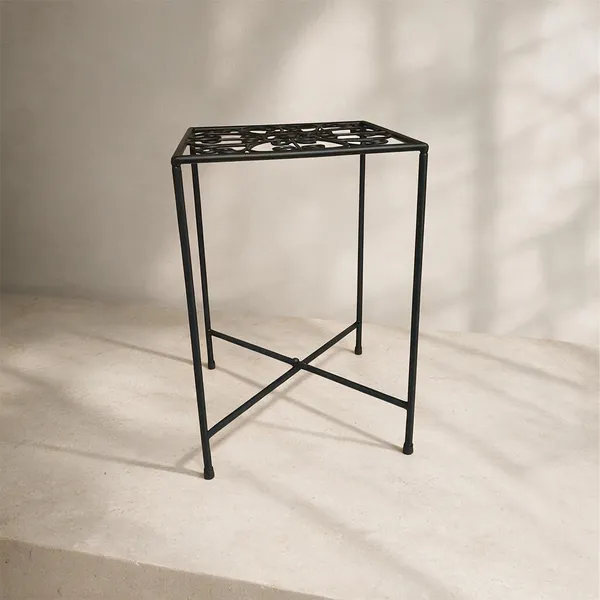 Black_&_Gold_Metal_Plant_Stand_For_Home_Decor