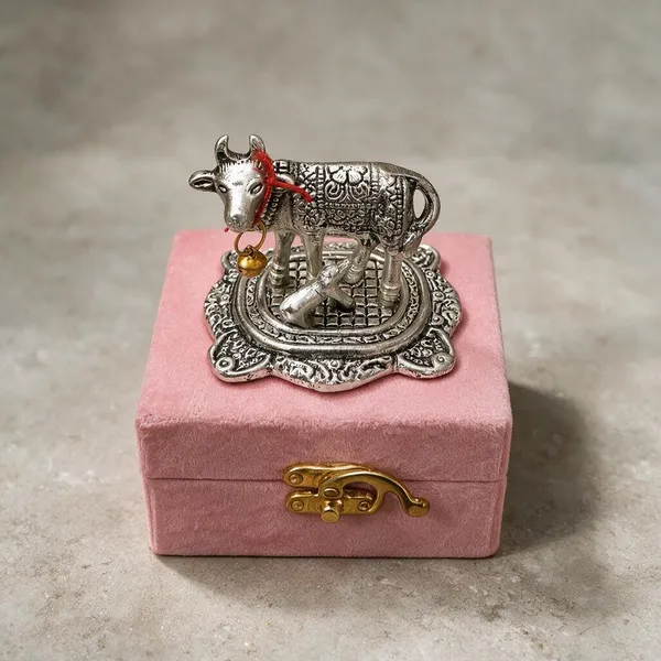Silver_Metal_Decorative_Showpiece_For_Home_Decor