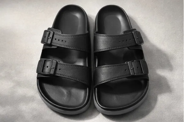 Voolio_Flexstep_Premium_Unisex_Sandals_Adjustable_Strap_Comfort