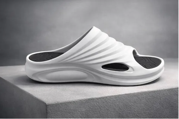 Voolio_Aeroflow_Sculpt_Slides_White_Black_Edition_Ultra_Soft_Comfort_Luxury_Sliders_Lightweight_Designer_Slides
