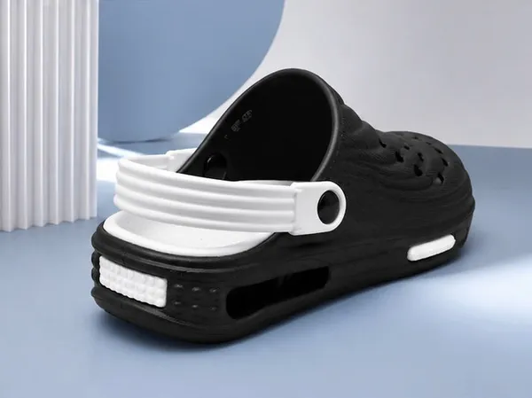 Voolio_Airstride_Dualtone_Eva_Clogs_Black_White