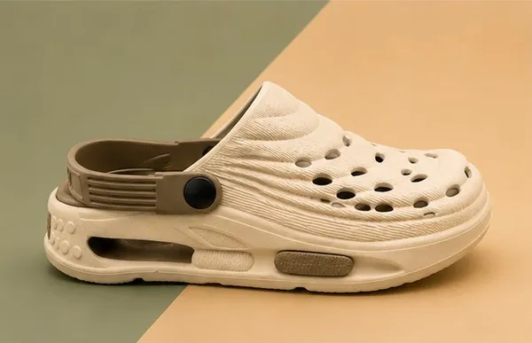 Voolio_Men_S_Cream_Comfort_Clogs_With_Strap