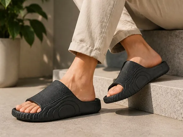 Voolio_Men_S_Black_Eva_Comfort_Slides