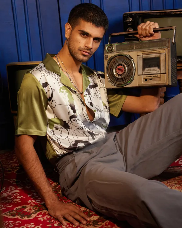 Vivid_Expressions_Premium_Soft_Satin_Party_Shirt