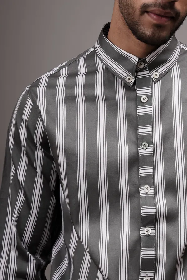 Regular_Classic_Fit_Striped_Cotton_Shirt