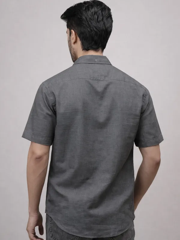 Urban_Graphite_Linen_Shirt