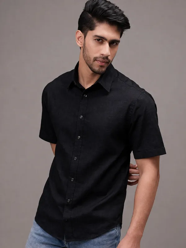 Midnight_Black_Linen_Shirt