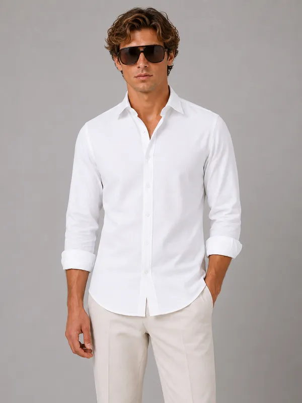 The_Essentials_–_Bright_White