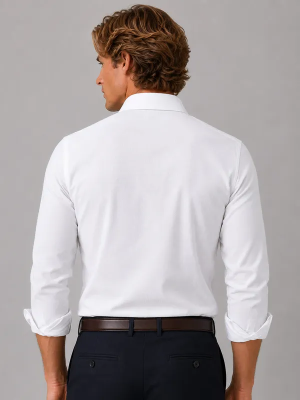 The_Essentials_–_Bright_White