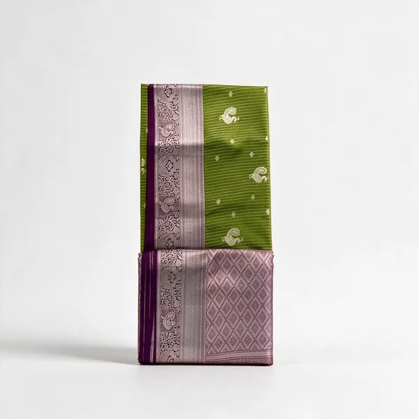 Green_Traditional_Silk_And_Polyster_Saree_For_Women