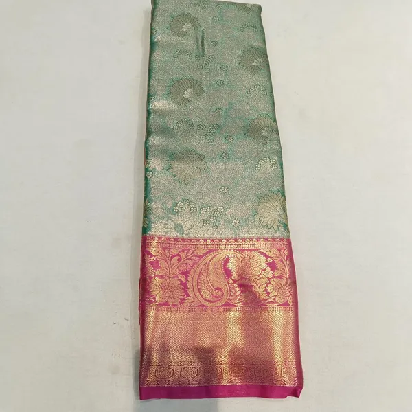 Green_Traditional_Saree_Silk_And_Polyster_For_Women