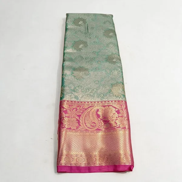 Green_Traditional_Saree_Silk_And_Polyster_For_Women